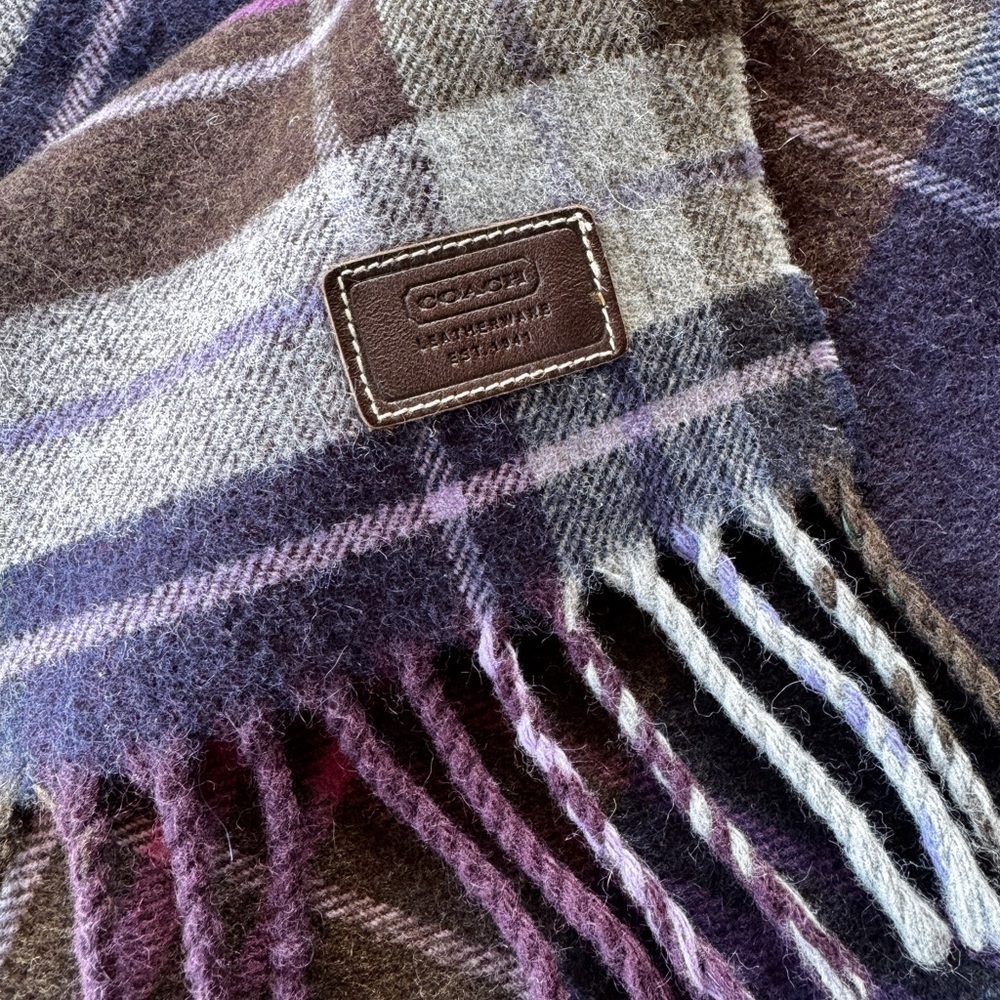COACH Plum Plaid Tweed Wool Wristlet Scarf - Picture 7 of 7